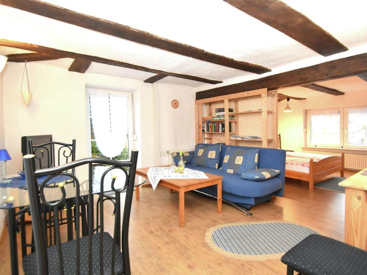 Small Apartment In Hesse With Terrace And Garden Frielendorf Exteriér fotografie
